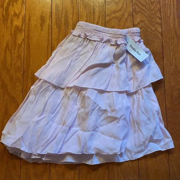 NWOT aritzia confection skirt - Picture 4 of 6